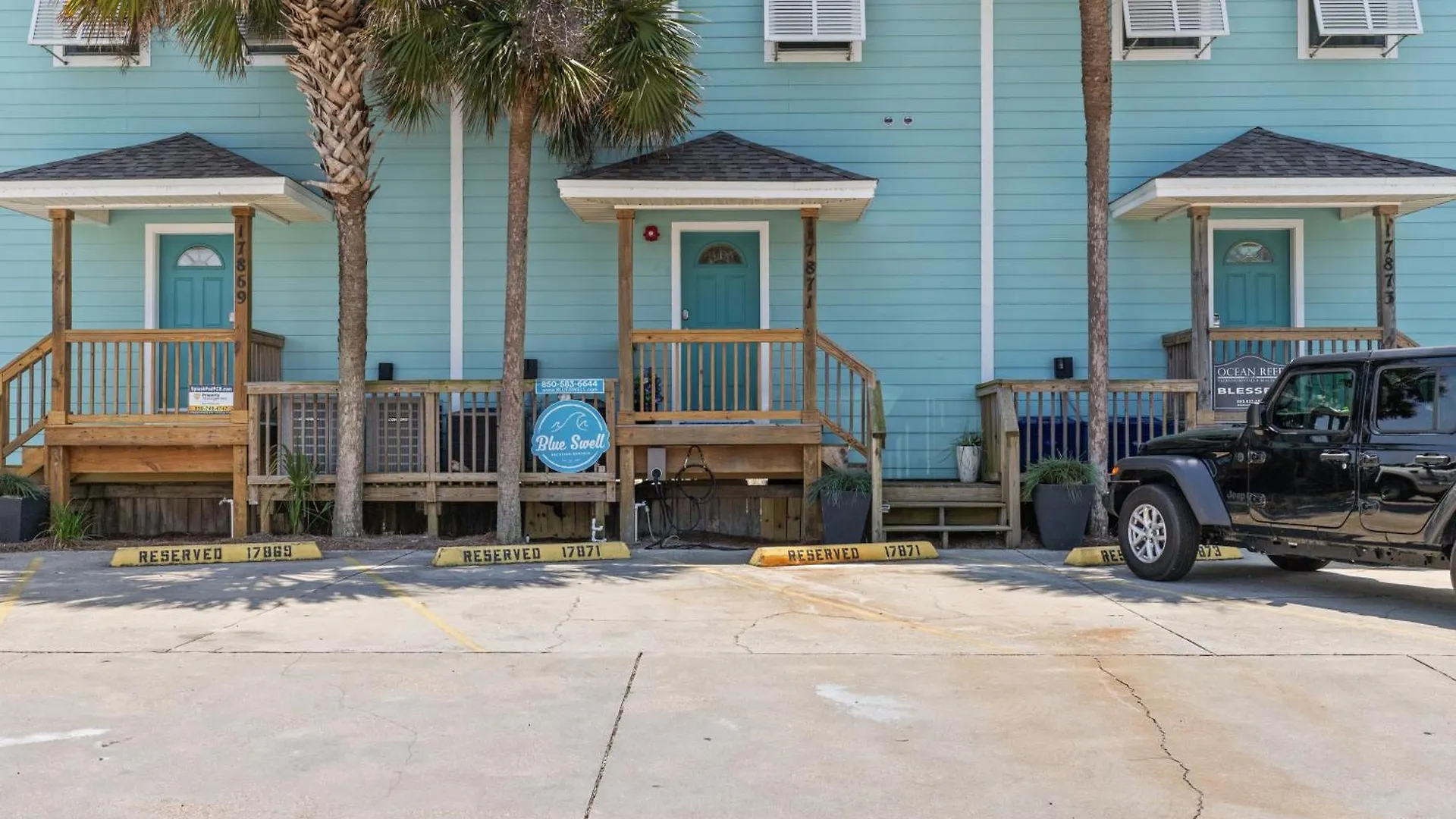 Wowza! You Have To See This Opulent Gulf Front Home! 5 Star Accommodation! Panama City Beach